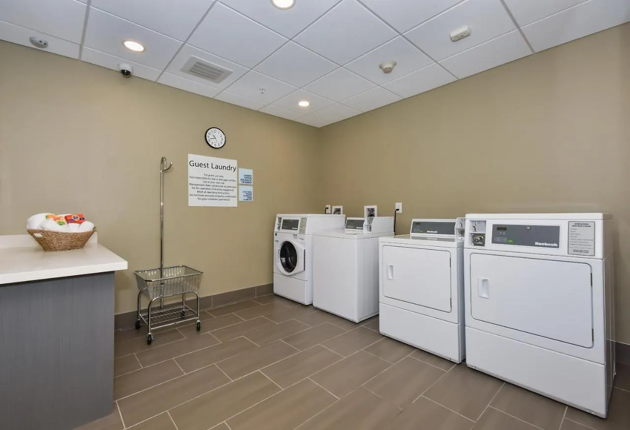 Holiday Inn Express & Suites Charlotte - Ballantyne By Ihg 3*,
