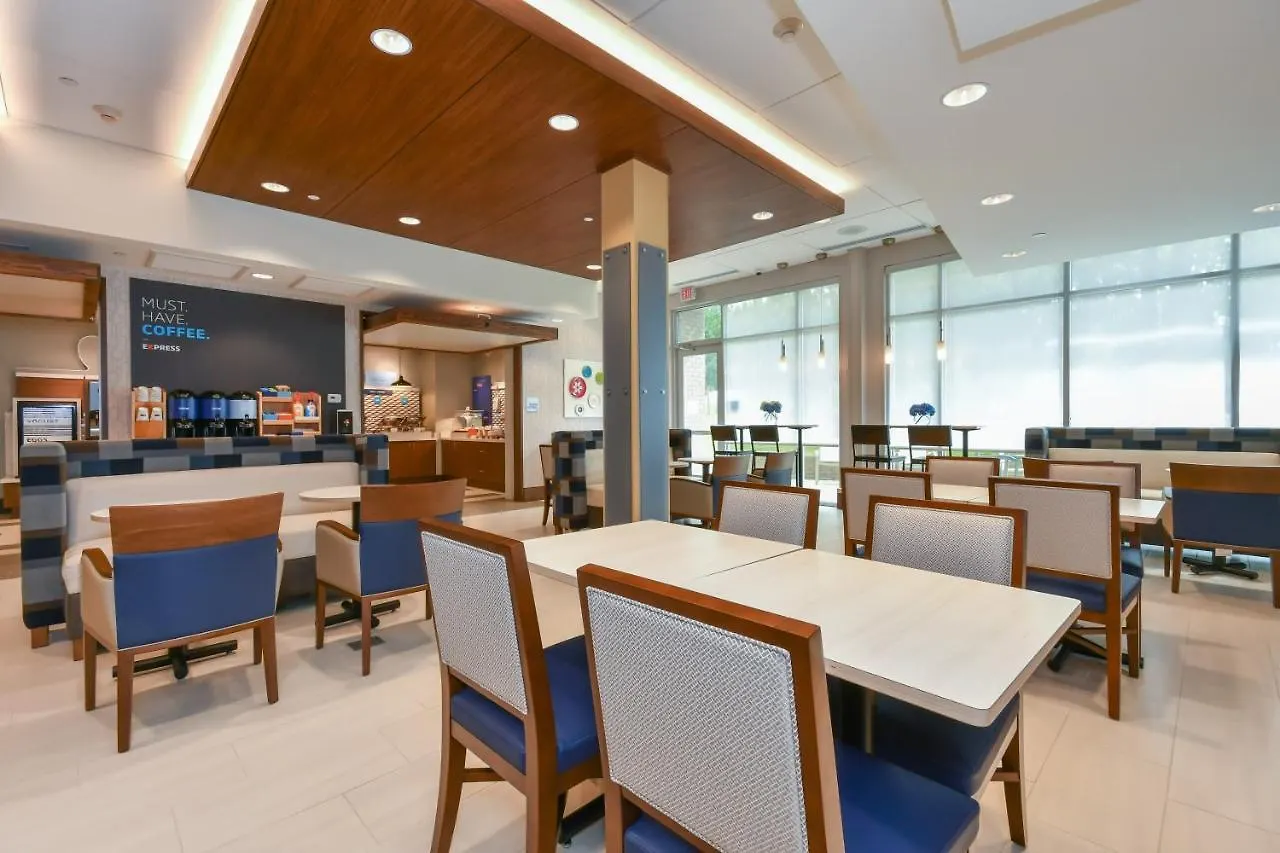 Holiday Inn Express & Suites Charlotte - Ballantyne By Ihg Hotel