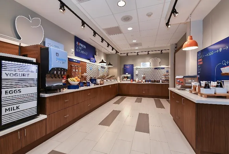 Hotel Holiday Inn Express & Suites Charlotte - Ballantyne By Ihg