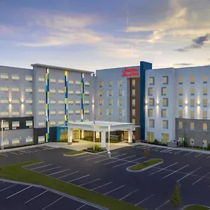 Hotel Tru By Hilton Airport Pointe